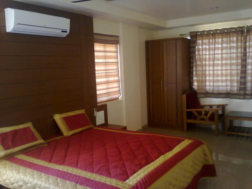 Suprabha Residency Villa Kalasa Bagian luar foto