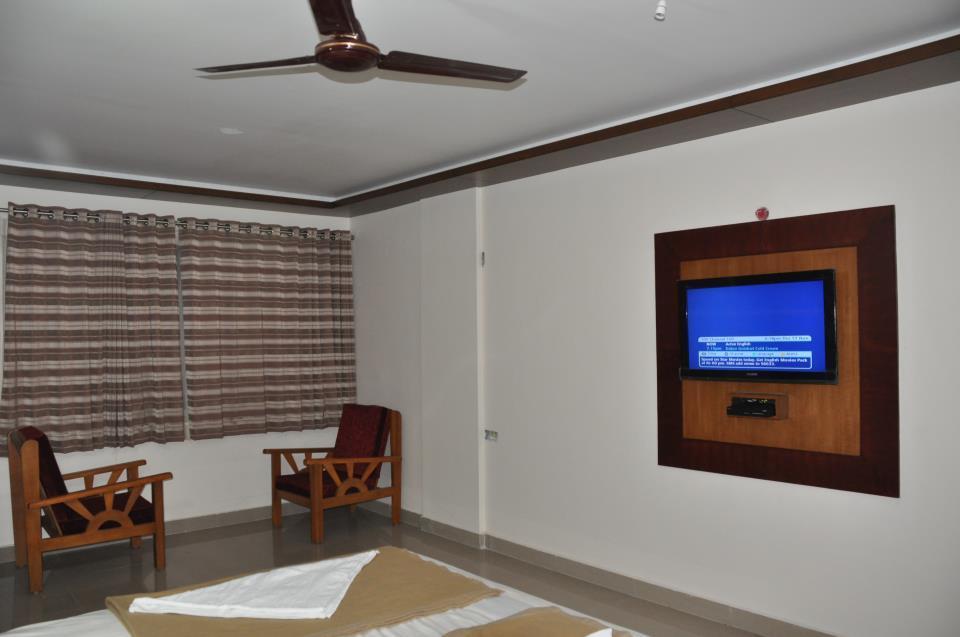 Suprabha Residency Villa Kalasa Bagian luar foto