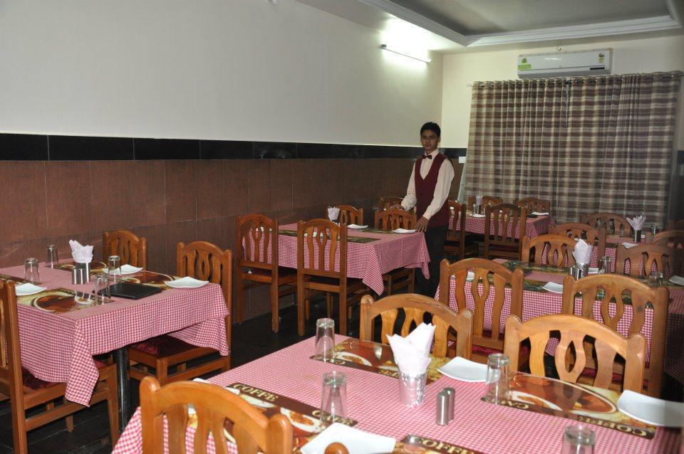 Suprabha Residency Villa Kalasa Bagian luar foto